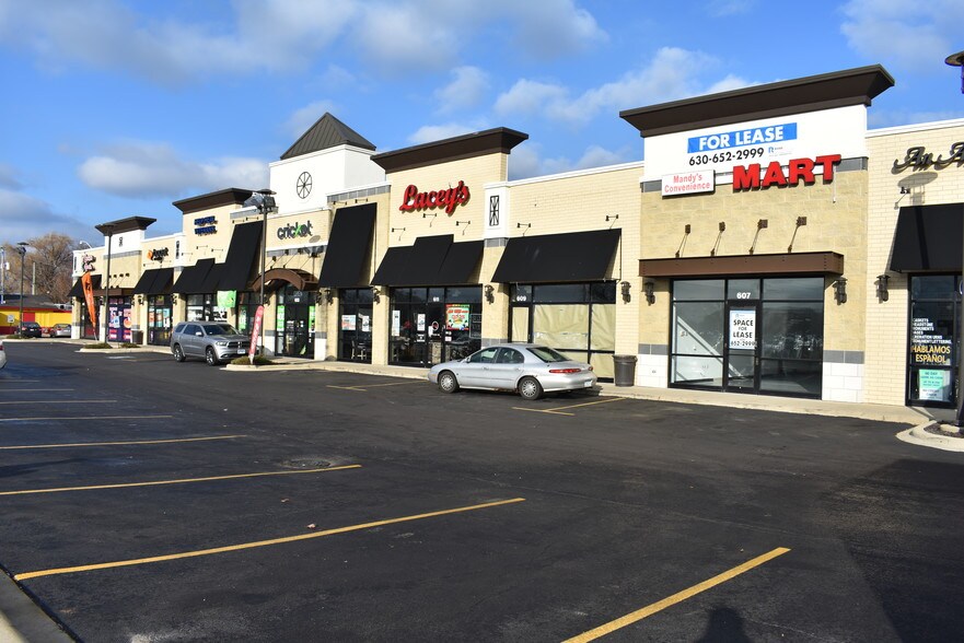 More Photos Of 605-621 Roosevelt Rd, Maywood Storefront For Lease