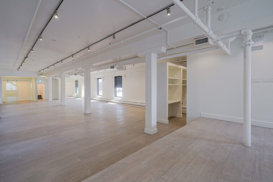 More Photos Of 43 Davies Ave, Toronto Office For Lease