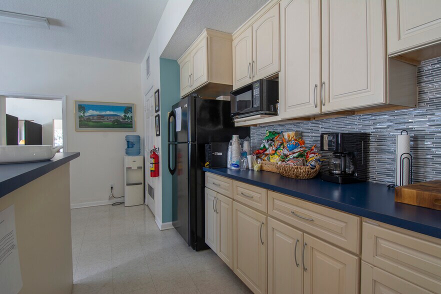 More Photos Of 2426 NE Letitia St, Jensen Beach Storefront Retail Residential For Sale