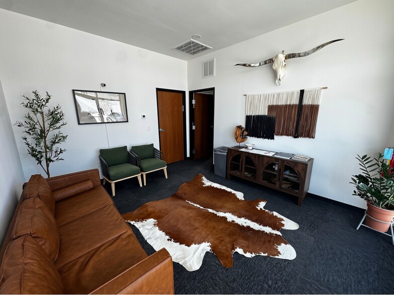 More Photos Of 775 County Road 270, Leander Warehouse For Lease