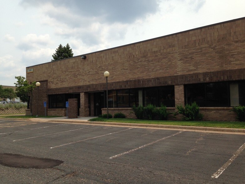 More Photos Of 1350-1380 Energy Ln, Saint Paul Office For Lease