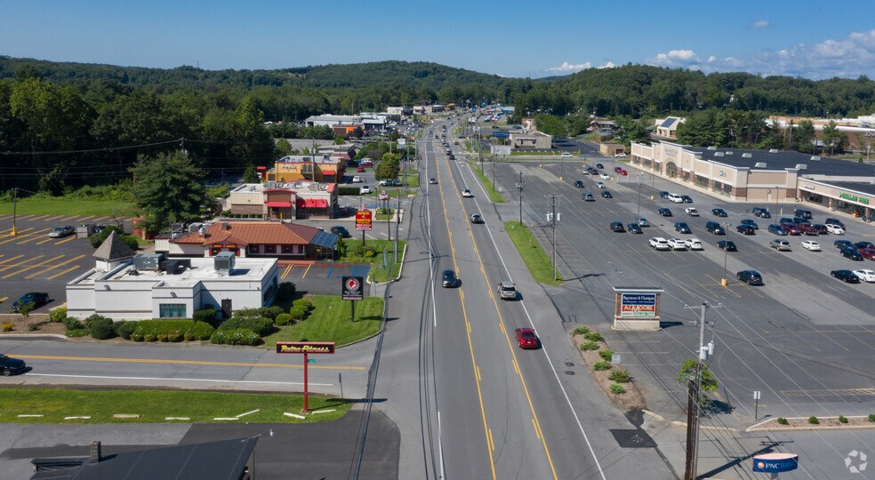 More Photos Of 1125 N 9th St, Stroudsburg Health Club For Lease