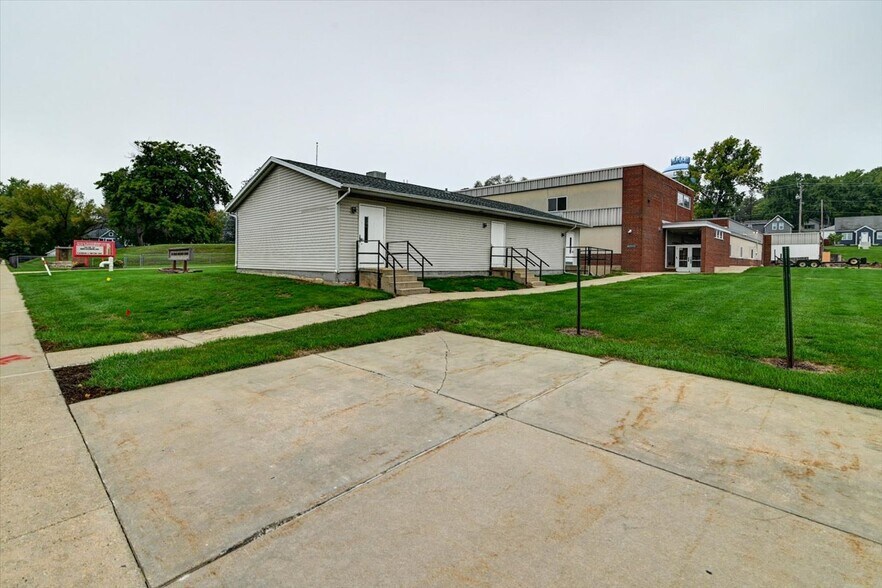 More Photos Of 520 E Holum St, Deforest Schools For Sale