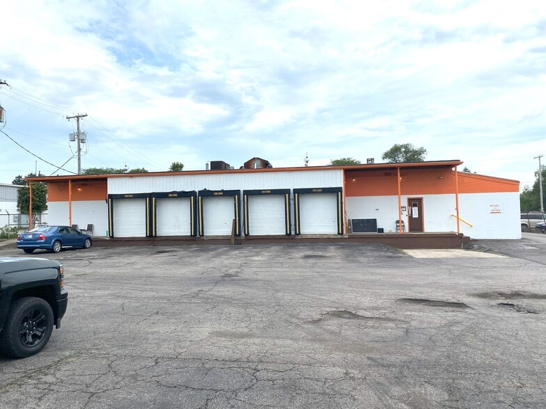 More Photos Of 1701 W Kilgore Ave, Muncie Industrial For Sale