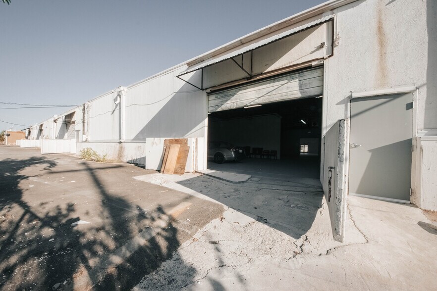 More Photos Of 8532-8548 E 41st St, Tulsa Freestanding For Lease