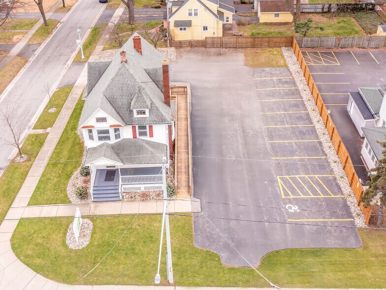 More Photos Of 1367 W Ridge Rd, Rochester Office For Sale