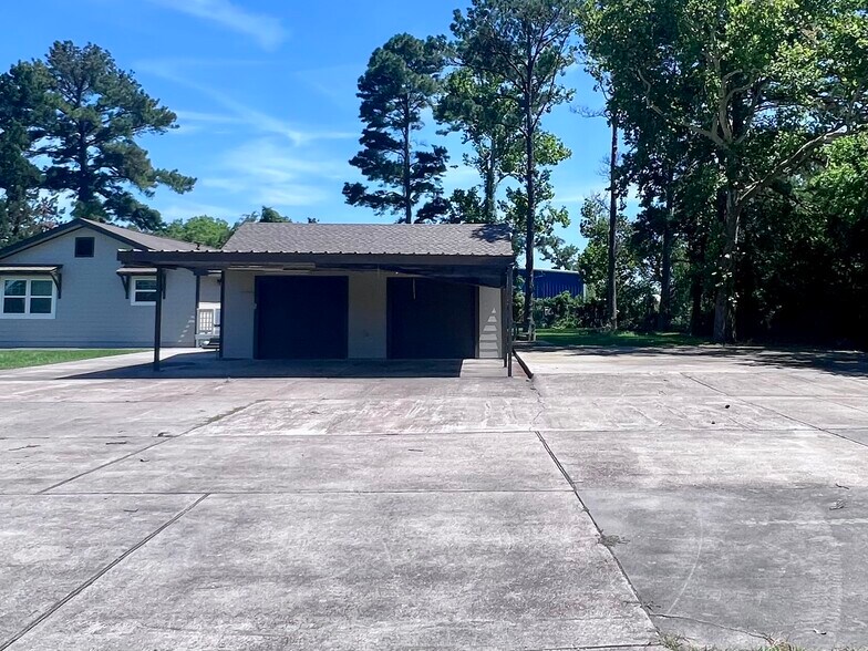 More Photos Of 2506 Anders Ln, Kemah Medical For Lease