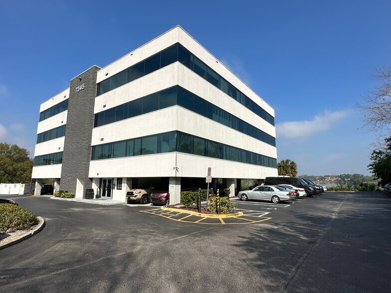 More Photos Of 7345 W Sand Lake Rd, Orlando Office For Sale