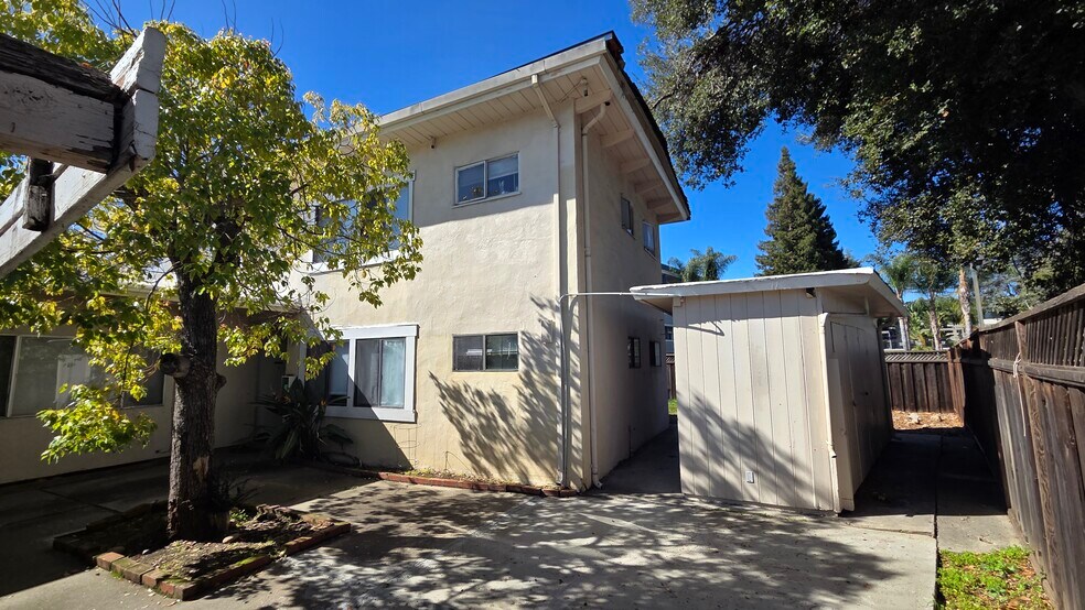 More Photos Of 328 Higdon Ave, Mountain View Apartments For Sale