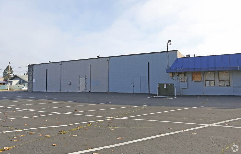 More Photos Of 8802-8808 Pacific Ave, Tacoma Freestanding For Lease