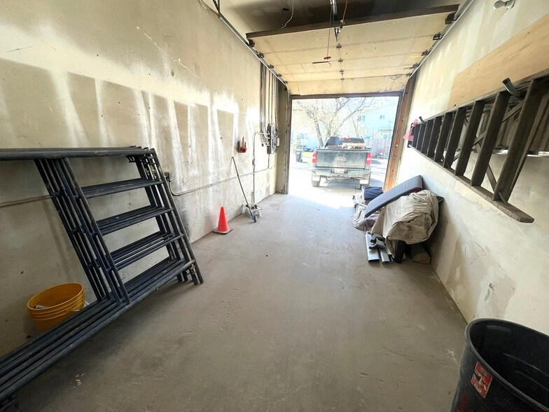 More Photos Of 12124 121A St NW, Edmonton Manufacturing For Sale