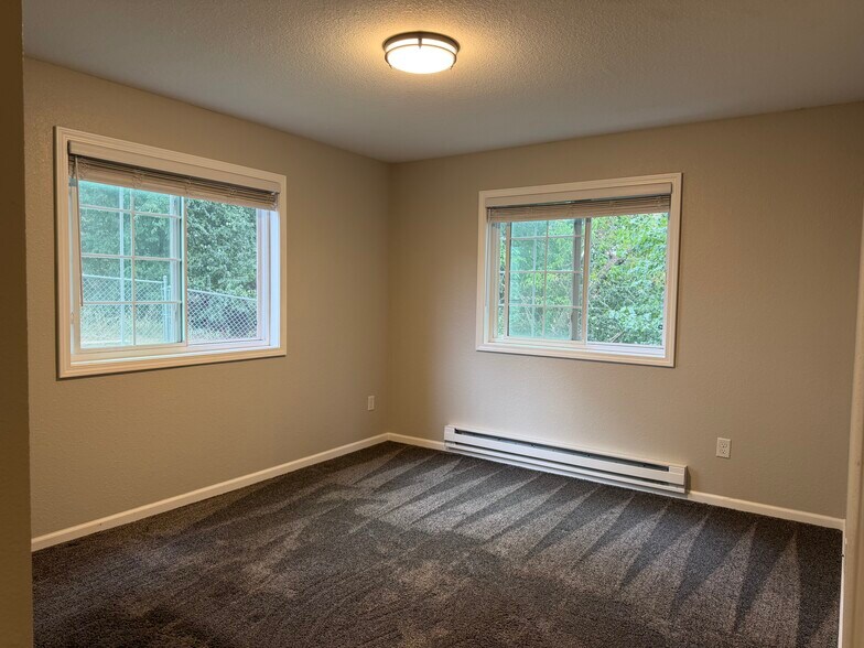 More Photos Of 105 Park St E, South Saint Paul Apartments For Sale