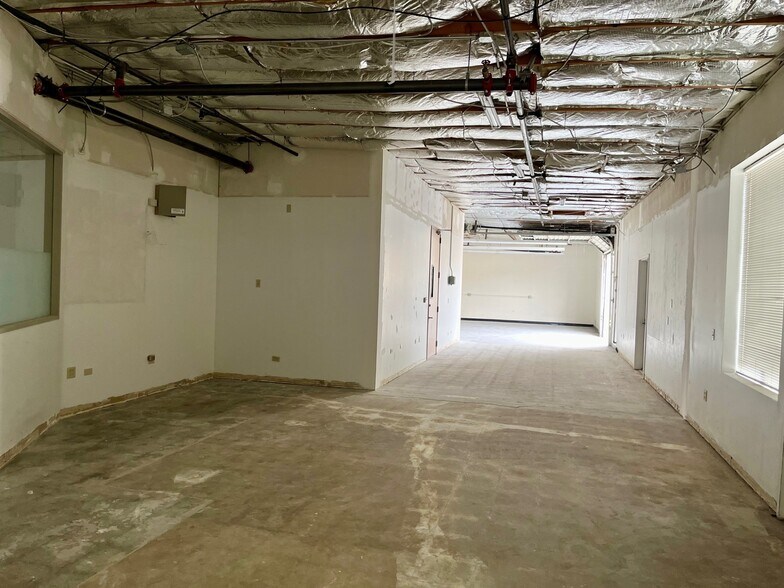 More Photos Of 5165-5175 Johnson Dr, Pleasanton Light Manufacturing For Lease