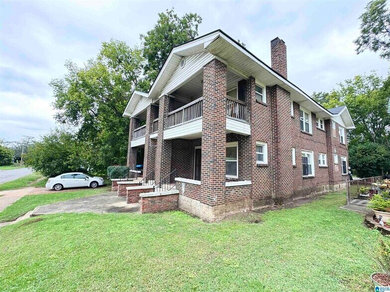 More Photos Of 737 40th Pl, Fairfield Multifamily For Sale