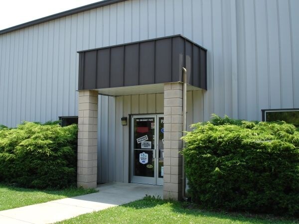 More Photos Of 10390 Wallace Alley St, Blountville Warehouse For Sale