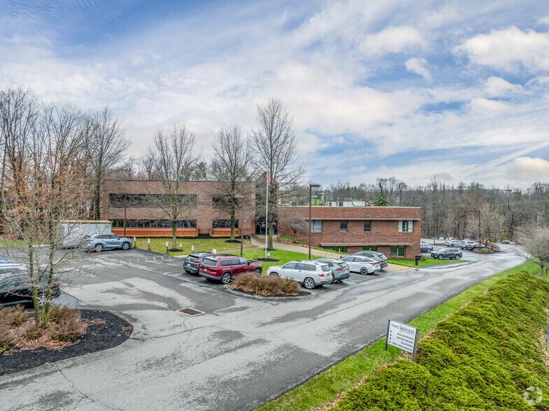 More Photos Of 115 Technology Dr, Pittsburgh Medical For Lease