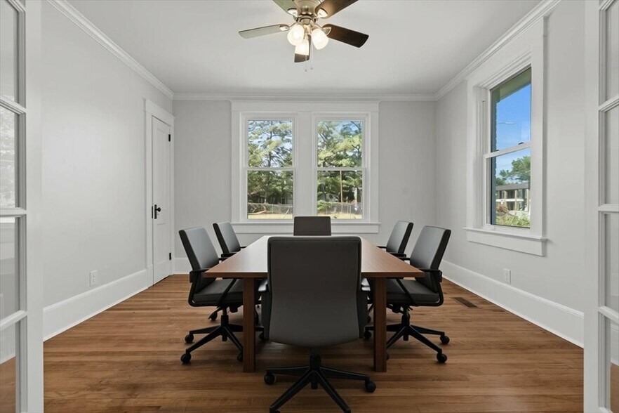 More Photos Of 910 W Evans St, Florence Office For Sale