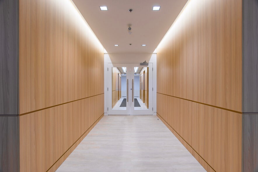 More Photos Of 15 Market Sq, Saint John Office For Lease