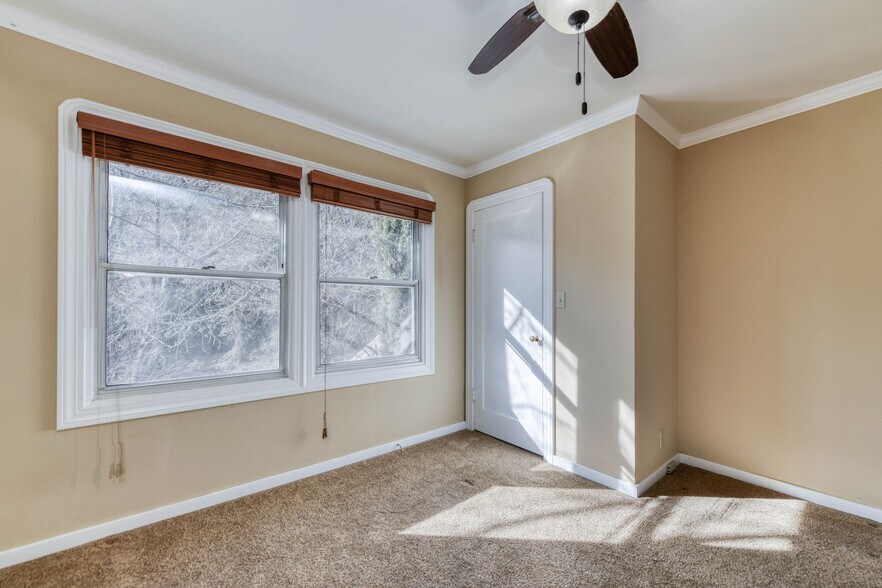 More Photos Of 21335 Consolation Rd, Volcano Storefront Retail Office For Sale