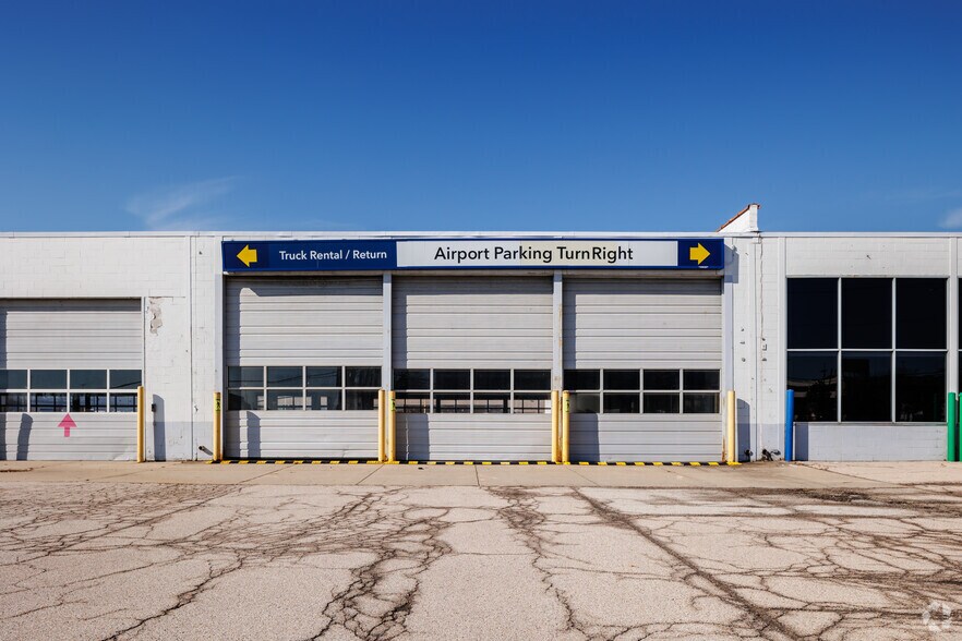 More Photos Of 4000 N Mannheim Rd, Franklin Park Auto Dealership For Sale