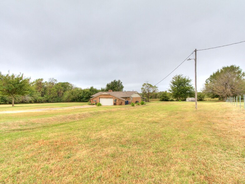 More Photos Of 5201 Washington Blvd, Spencer Land For Sale