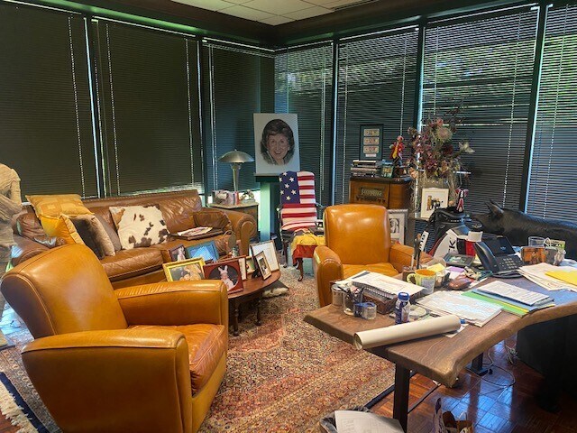 More Photos Of 170 Linden Oaks Dr, Rochester Office For Sale