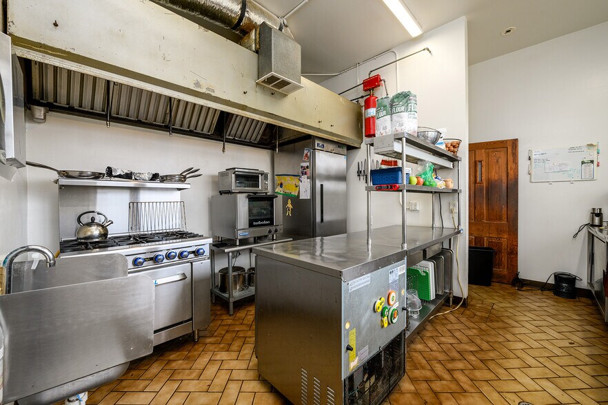 More Photos Of 1526 Highway 255 N, Sautee Nacoochee Hotel For Sale