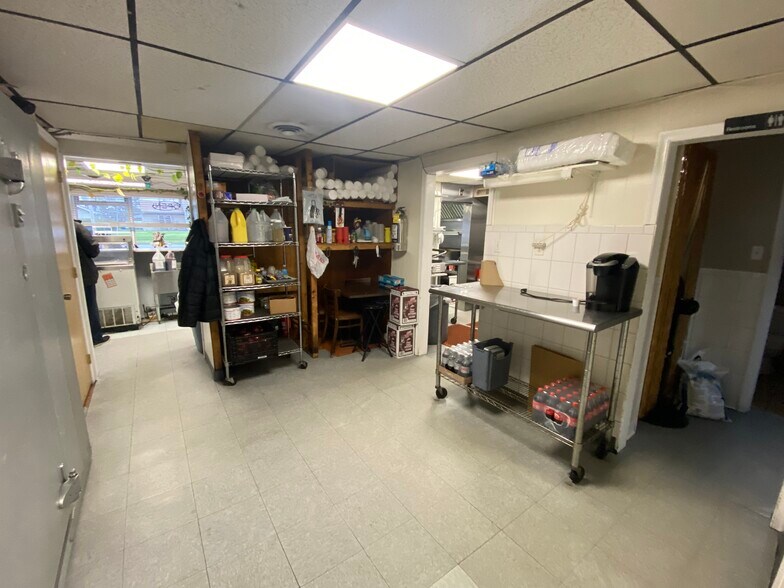 More Photos Of 2722 Easton Ave, Bethlehem Restaurant For Sale
