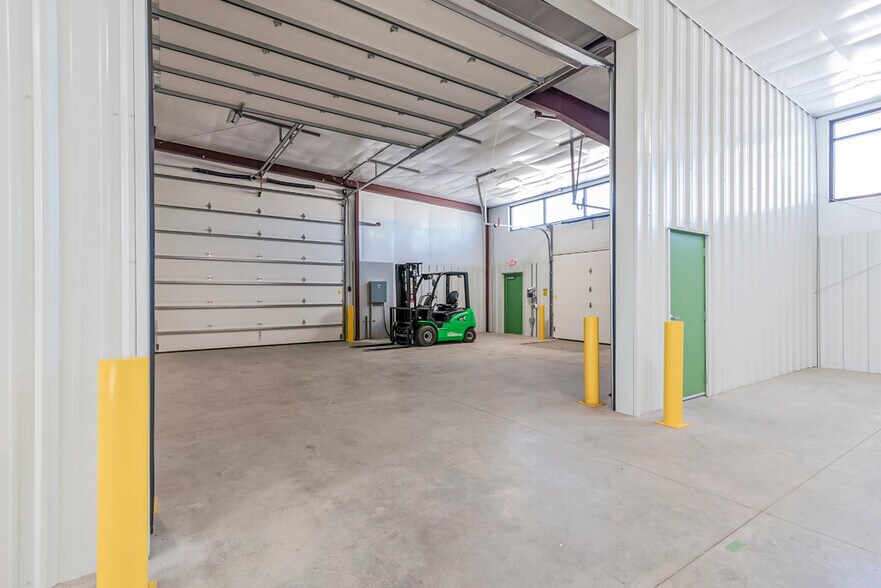 More Photos Of 605 Greenway Ct, Reedsburg Industrial For Sale