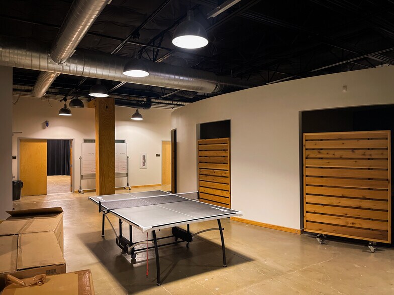 More Photos Of 710 Presidential Dr, Richardson Office For Lease