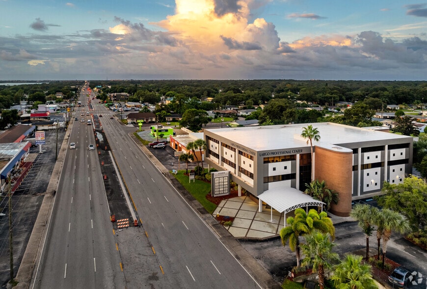 More Photos Of 11200 Seminole Blvd, Largo Medical For Lease