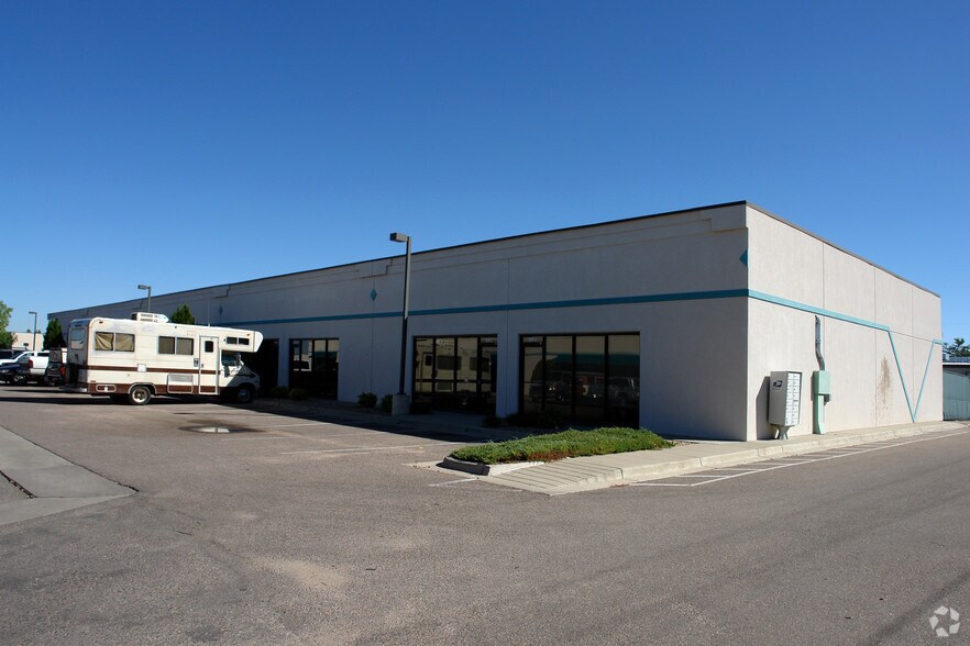 Primary Photo Of 332 Norfolk St, Aurora Light Manufacturing For Lease
