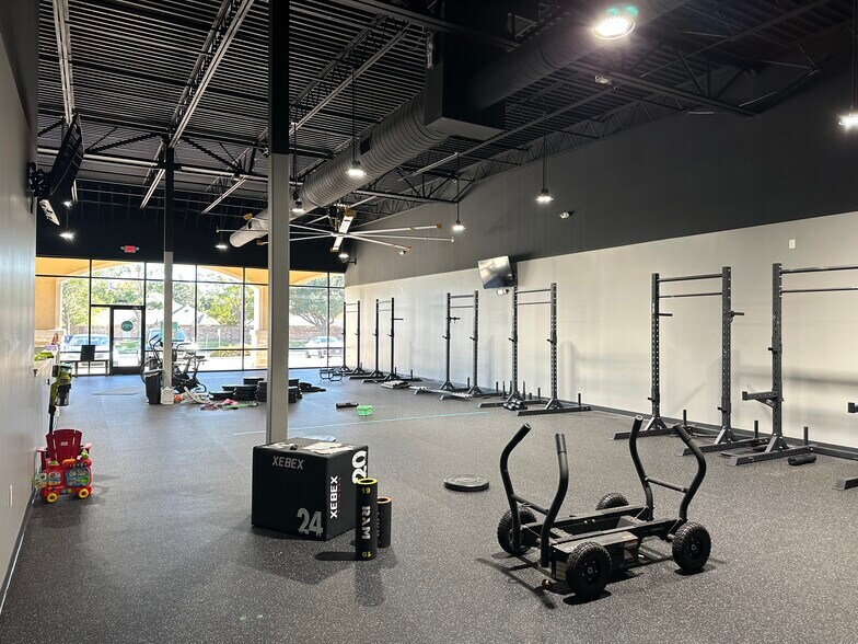 More Photos Of 2206 Katy Flewellen Rd, Katy Storefront For Lease