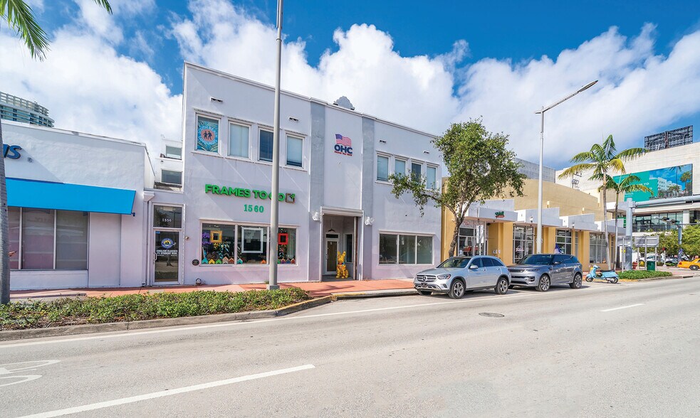 More Photos Of 1558 Alton Rd, Miami Beach Office For Sale