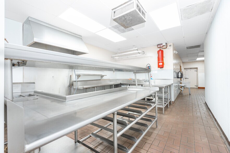 More Photos Of 3162 S Atlantic Ave, Daytona Beach Restaurant For Lease