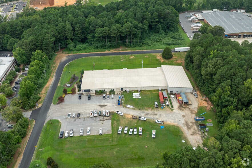 More Photos Of 501 Atkinson St, Clayton Flex For Sale