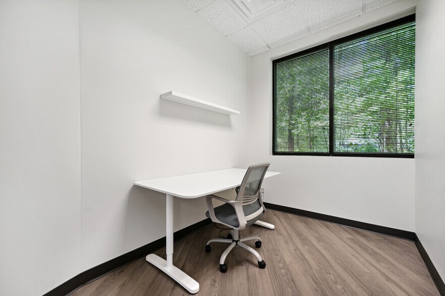More Photos Of 3210 Fairhill Dr, Raleigh Office For Sale