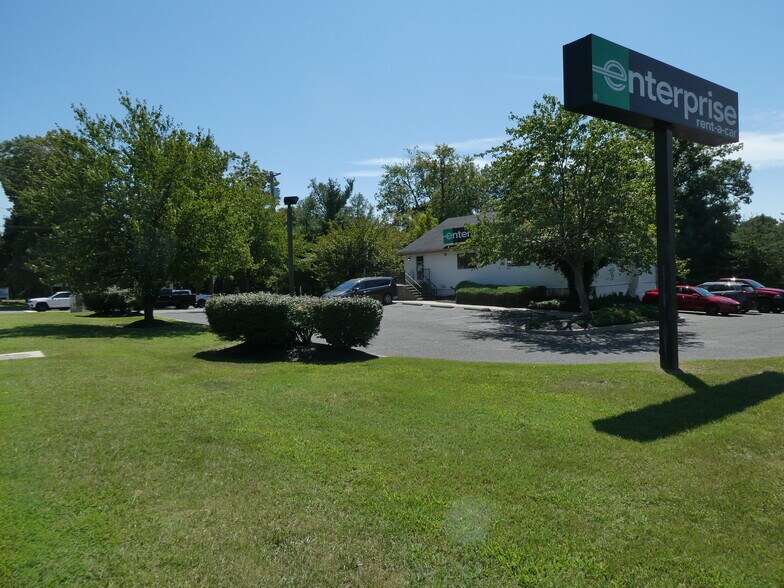 More Photos Of 172 NJ-73, Berlin Office For Sale