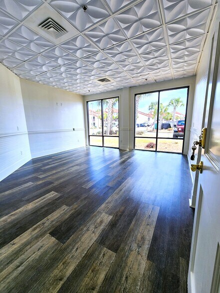 More Photos Of 8700-8730 Thomas Dr, Panama City Apartments For Lease