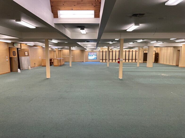 More Photos Of 2539 Esplanade Rd, Chico Freestanding For Lease