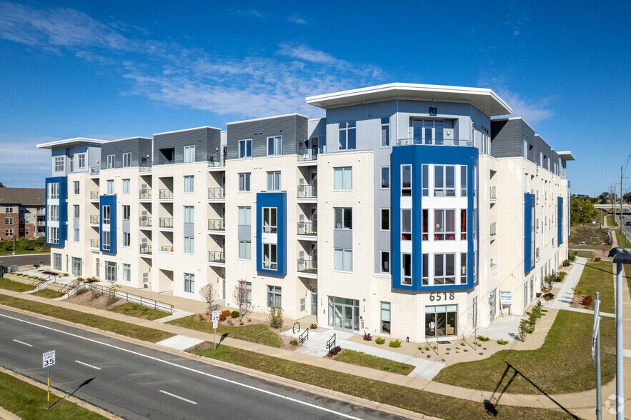 More Photos Of 6518 Milwaukee St, Madison Apartments For Lease