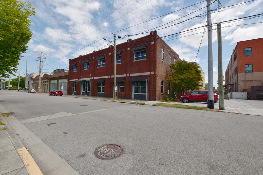 More Photos Of 1410 Cowart St, Chattanooga Loft Creative Space For Sale