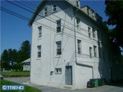 Primary Photo Of 420-422 Douglass St, Wyomissing Apartments For Sale