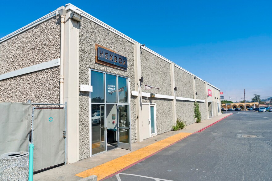 More Photos Of 1760 Fremont Blvd, Seaside Unknown For Lease