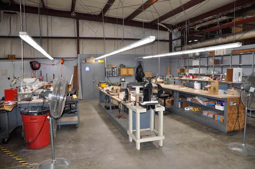 More Photos Of 845 Valley View Rd, Southern Pines Industrial For Sale