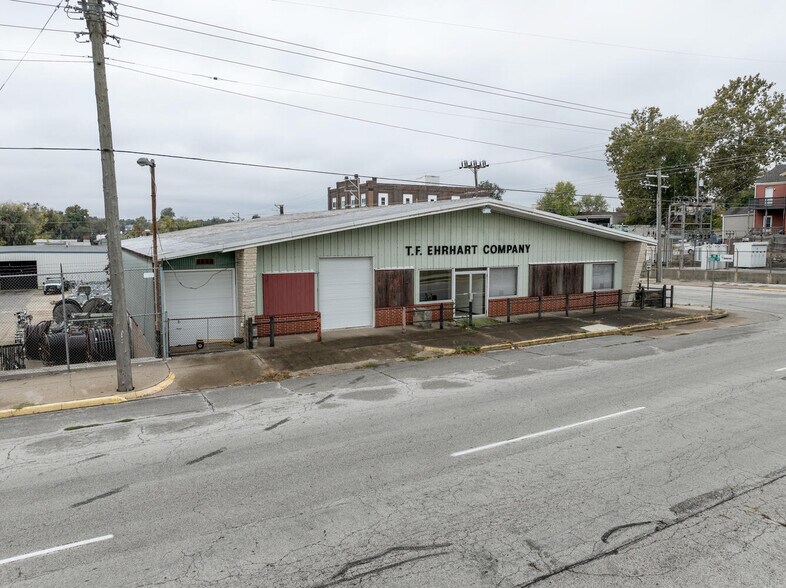 More Photos Of 600 York St, Quincy Industrial For Sale