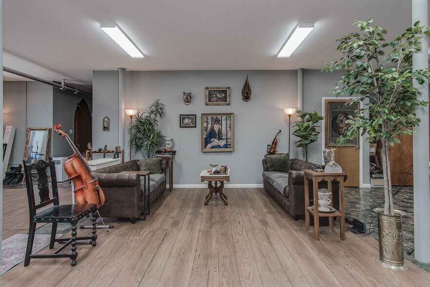 More Photos Of 201 E Main St, Sharpsburg Religious Facility For Sale