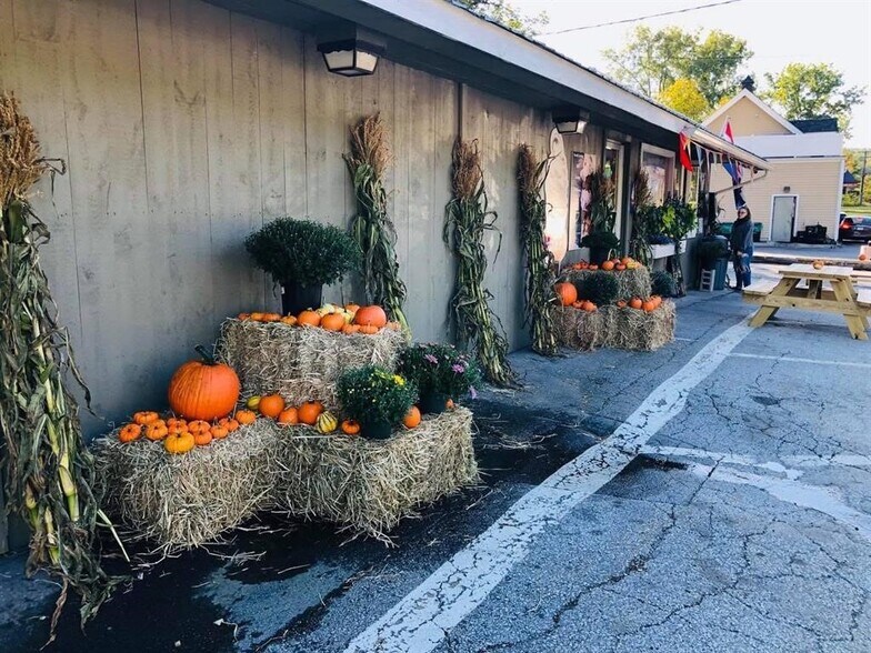 More Photos Of 535 US Route 302, Berlin Storefront For Sale