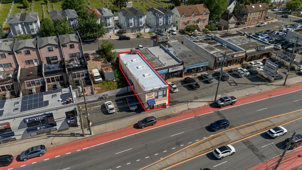 Primary Photo Of 1190 Hylan Blvd, Staten Island Office For Sale