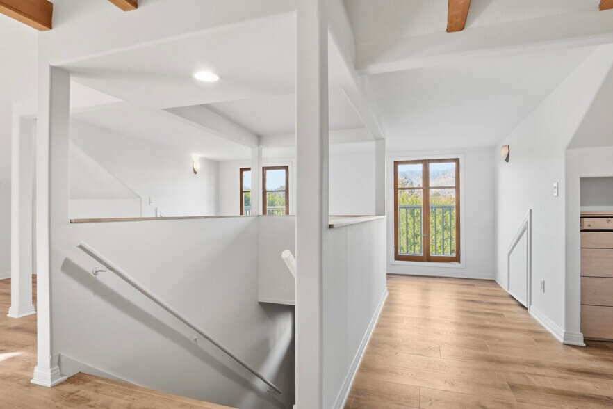More Photos Of 301-303 N Hudson Ave, Pasadena Apartments For Sale